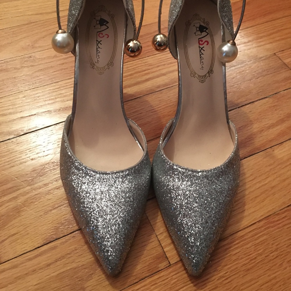 Silver glitter heels size 8